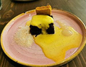 Ragi brownie at Késarum in Southampton