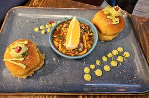 Misal Pav #Veganuary at Késarum in Southampton