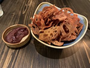 Lotus root crisps with caramel ses onion chutneyy  at Késarum in Southampton