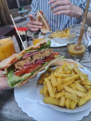 Mushroom burger 9.45e at Black Pearl Snack Bar in Funchal