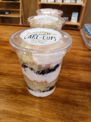 This is my happy place! The food is the bomb and the staff is amazing 👏 😋 🙌.  Why take my word for it when you can come find out for yourself??? You won't regret it!!! at Gulino's Pizza in Enterprise