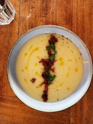 Velouté  #Veganuary at Mariposas in Marseille