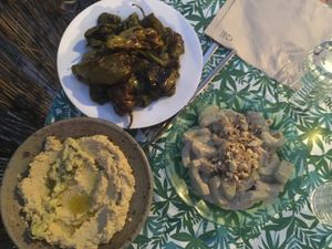 Hummus, grilled peppers and cucumber with yoghurt sauce at Mariposas in Marseille