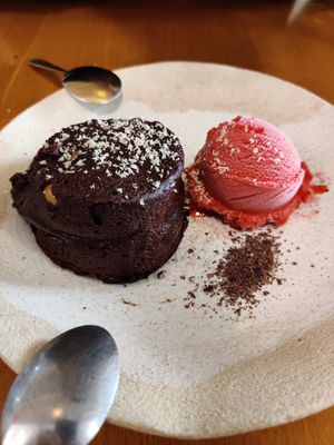  at Mariposas in Marseille