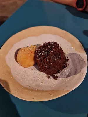  at Mariposas in Marseille