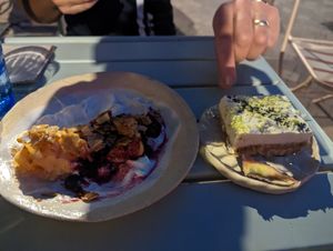 Desserts at Mariposas in Marseille