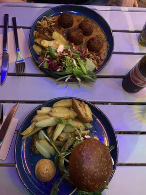   at Mariposas in Marseille