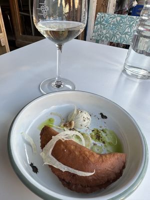 Empanada  at Mariposas in Marseille