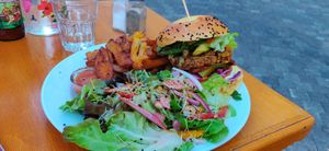 Burger Du Love at Mariposas in Marseille