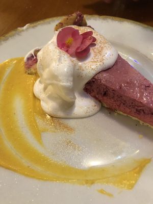 Cheesecake at Mariposas in Marseille