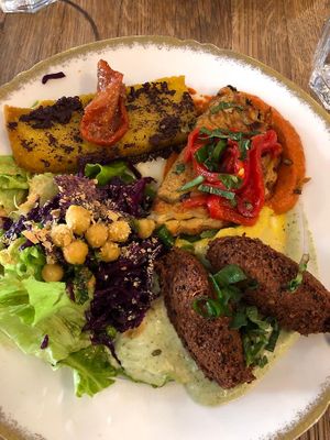 appetizer combo plate  at Mariposas in Marseille