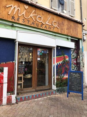 front of the restaurant at Mariposas in Marseille