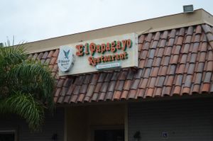 Store front at El Papagayo in Carmichael