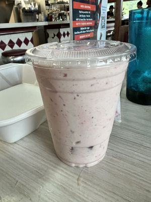 Vegan strawberry milkshake 🍓  at Mattie's Diner in Charlotte