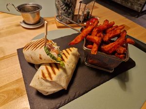 Delight Wrap at Ma'Rinas - Veggiezz in Karlsruhe