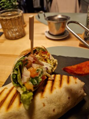 Delight Wrap at Ma'Rinas - Veggiezz in Karlsruhe