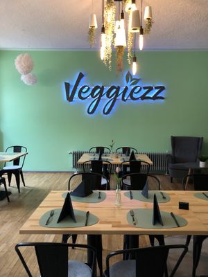 Inside   at Ma'Rinas - Veggiezz in Karlsruhe