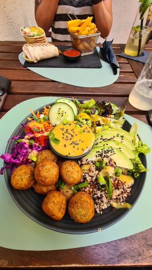 Falaffel at Ma'Rinas - Veggiezz in Karlsruhe