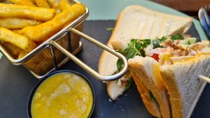 ClubSandwiches at Ma'Rinas - Veggiezz in Karlsruhe