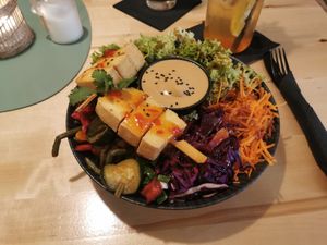 Rainbow Bowl 🌈 at Ma'Rinas - Veggiezz in Karlsruhe