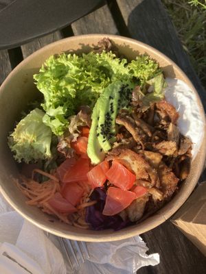 Gyros Bowl   at Ma'Rinas - Veggiezz in Karlsruhe