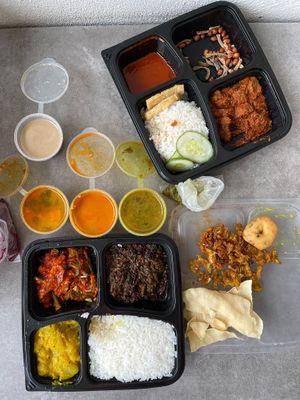 Nadia thali set RM 24.0
✅Nasi lemak soya rendang (vegan) RM 17.0 
 at Nadia Vege Cafe in Kuala Lumpur