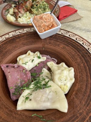 Dreierlei Pelmeni vegan  at Ukraininisches Cafe-Restaurant Natalka in Wismar