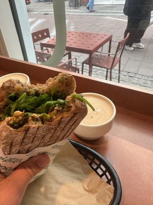 Sandwich Pulled Jackfruit   at Vital Foods in Copenhagen