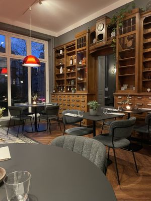 Beautiful interior and great music  at Hohenheim & Söhne in Frankfurt