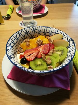 Frühstücksbowl at Café Weitwinkel in Balingen