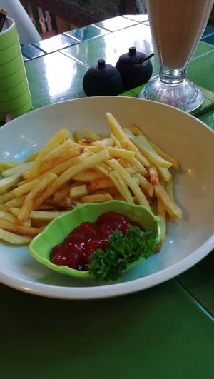 Fries at Akar Cafe in Lovina