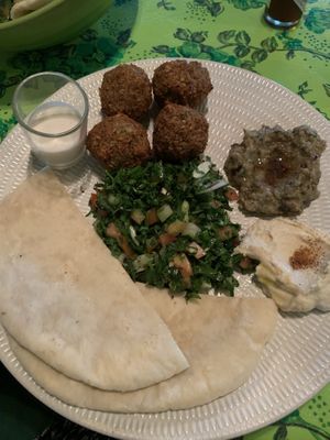   at Akar Cafe in Lovina