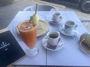 Breakfast demolished   at Café Oceano in Vila Praia De Ancora