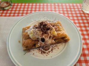 Apple pie at TerraZen Centre in Amsterdam