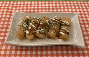 Spring Rolls - 3/10  at TerraZen Centre in Amsterdam