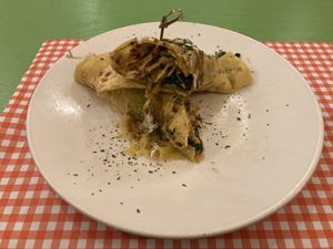 Crispy Roti Wrap - 3/10  at TerraZen Centre in Amsterdam