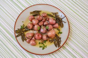 Wild Roots (bulbs) & Rock Samphire (Crithmum Maritimum)  Salad at Kriton Gefsis in Aegina in Aegina