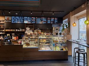 At least 3 vegan food option and oat and other vegan milks for drinks! at Kaffitar - Bankastræti in Reykjavik