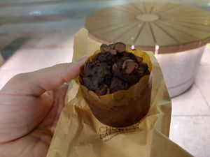 Chocolate muffin at Chopped Salad Day Nagoya in Nagoya