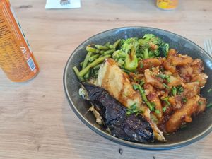 close up; w egg plant  at Papa Oro's in Brugg