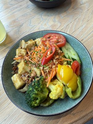 Tofu bowl with glass noodles + extra coconut veggies  at Papa Oro's in Brugg