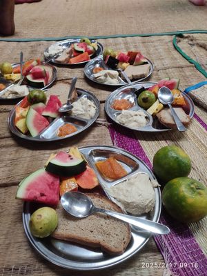 Breakfast at Sadhana Forest Seva Kitchen in Auroville