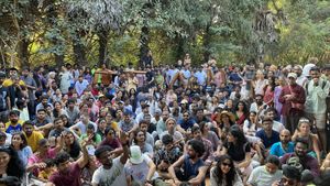 February is vegan forest festival   at Sadhana Forest Seva Kitchen in Auroville