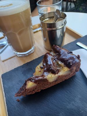 Chocolate-pear cake and chai latte at Robert Capa Café in Budapest