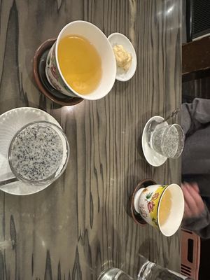 Soy sesame pudding with tea  at Heianraku in Takayama