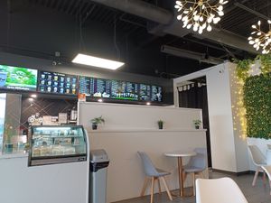  at Oishii Tea in Brampton