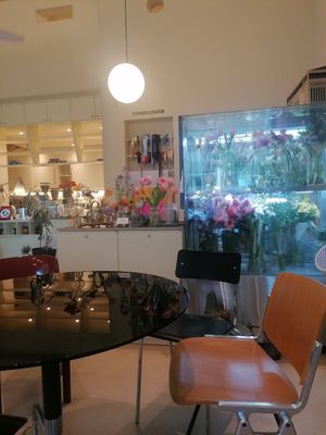  at Cosmos Grocery Cafe in Seoul