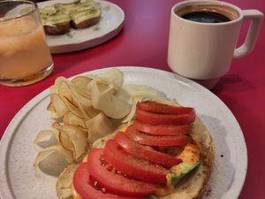 Tomato open sandwich: Whole wheat sliced bread, cashew cream, avocado, red pepper, tomato, chipotle sauce. (Cucumber sandwich, Americano & Hot grapefruit tea) at Cosmos Grocery Cafe in Seoul