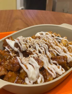 Vegan chicken  at Cosmos Grocery Cafe in Seoul