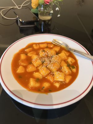 another tteokbokki…. yum  at Cosmos Grocery Cafe in Seoul